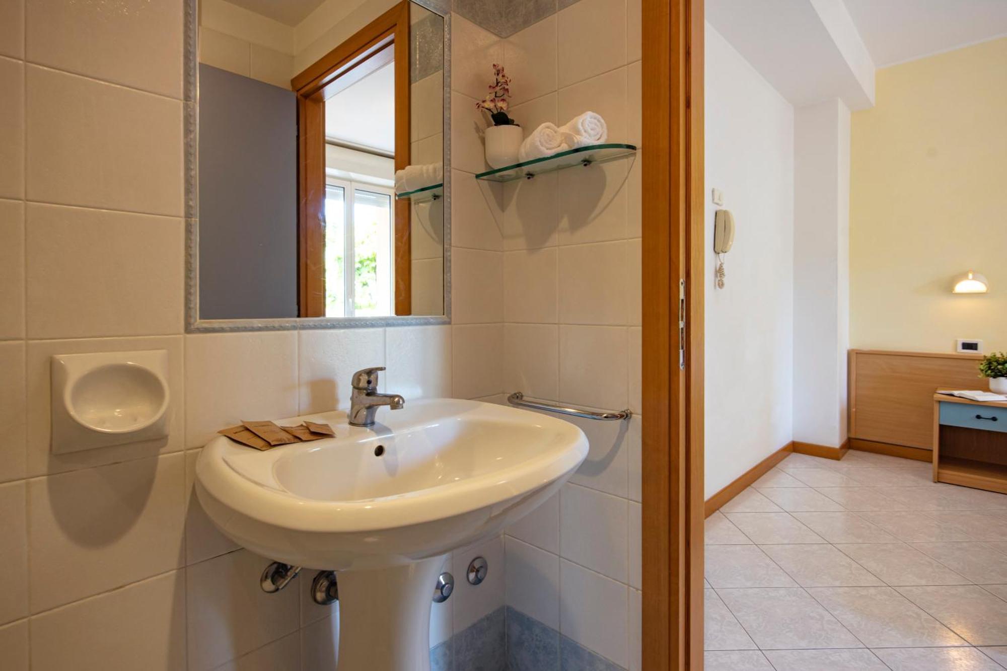 Hotel Paola Garden - Nuova Gestione Bellariva Di Rimini Luaran gambar