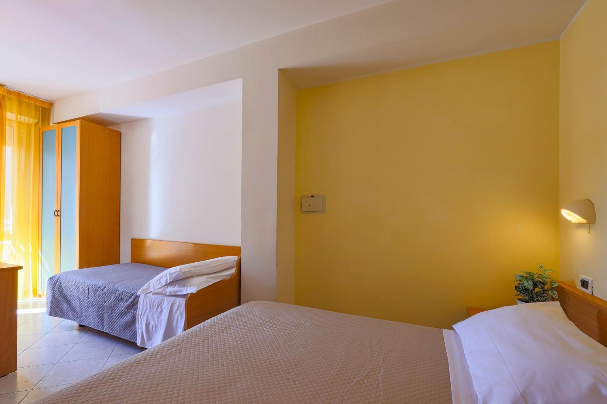 Hotel Paola Garden - Nuova Gestione Bellariva Di Rimini Luaran gambar