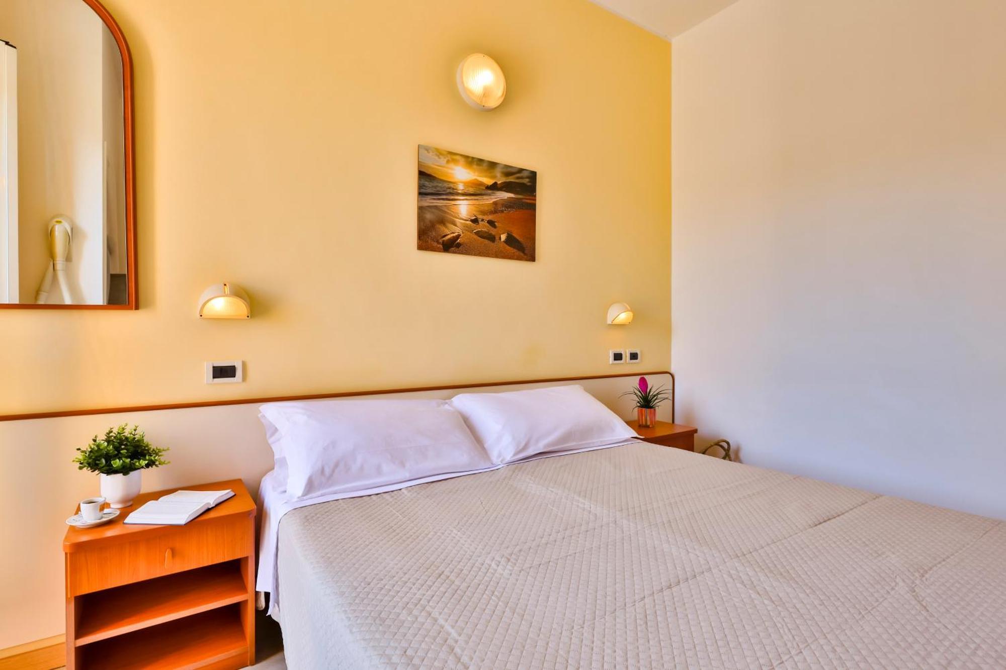 Hotel Paola Garden - Nuova Gestione Bellariva Di Rimini Luaran gambar