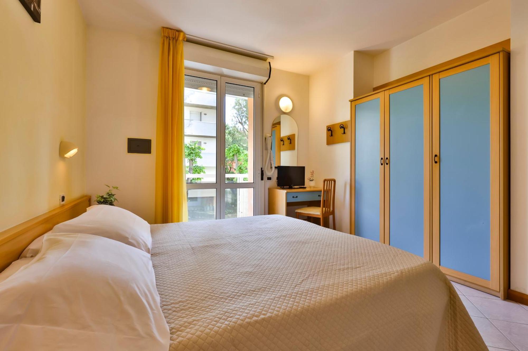 Hotel Paola Garden - Nuova Gestione Bellariva Di Rimini Luaran gambar