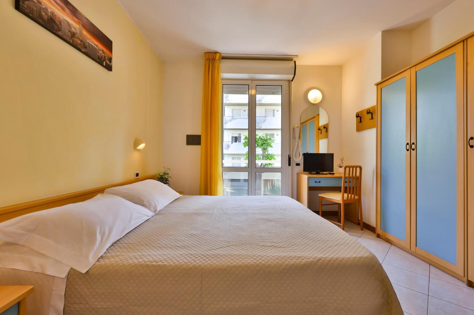 Hotel Paola Garden - Nuova Gestione Bellariva Di Rimini Luaran gambar