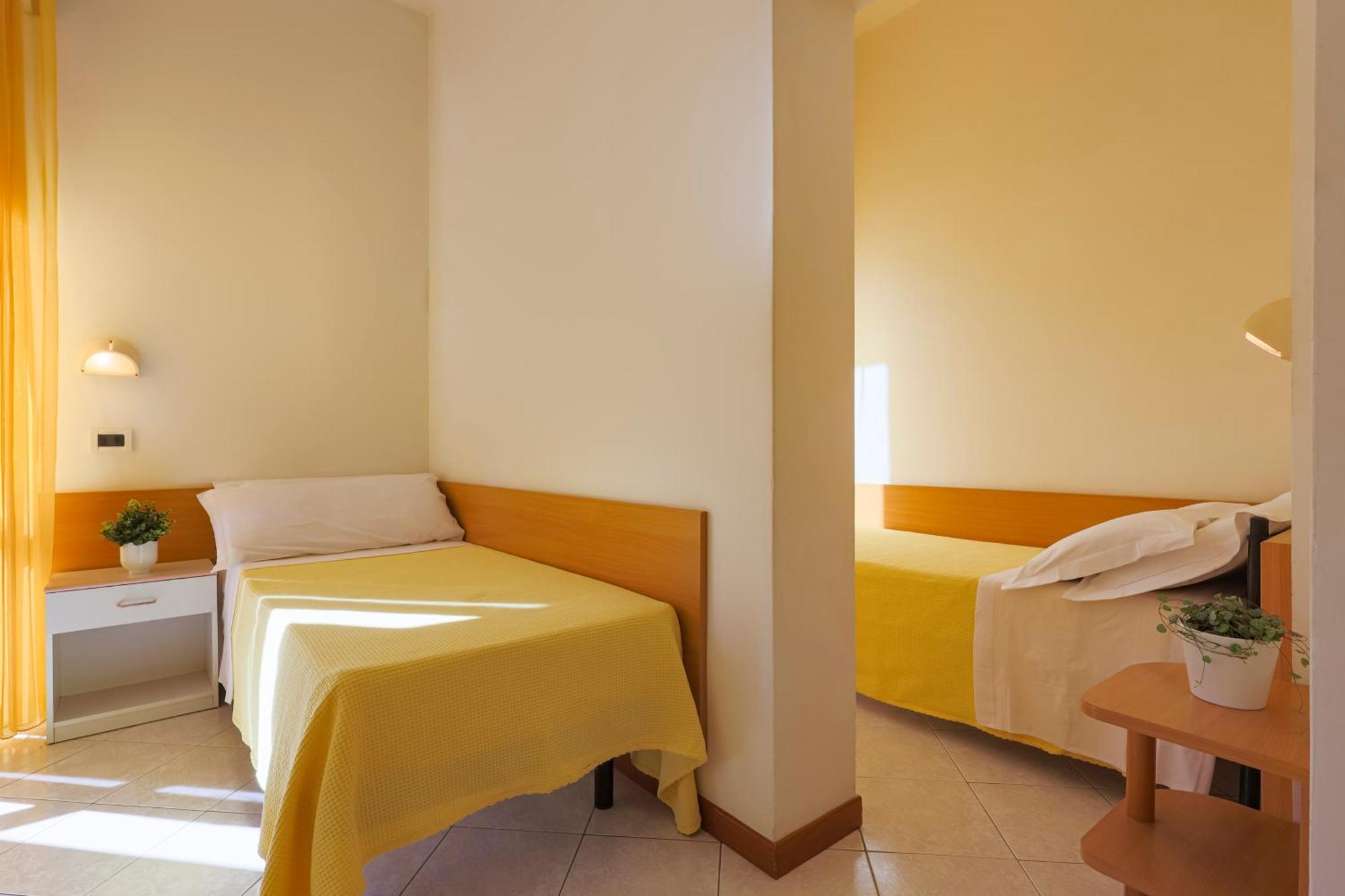 Hotel Paola Garden - Nuova Gestione Bellariva Di Rimini Luaran gambar
