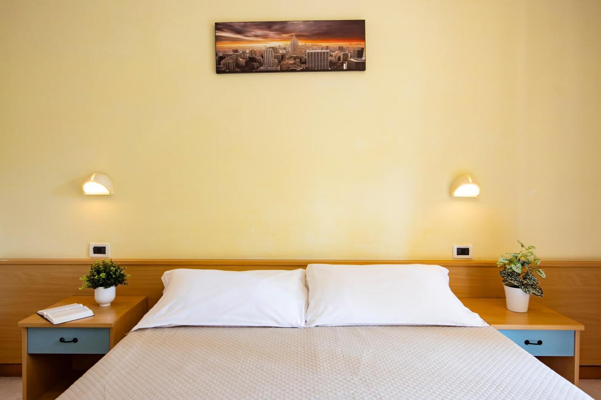 Hotel Paola Garden - Nuova Gestione Bellariva Di Rimini Luaran gambar
