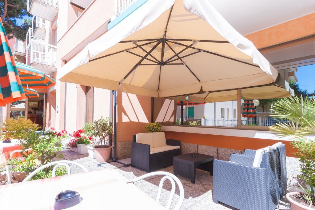 Hotel Paola Garden - Nuova Gestione Bellariva Di Rimini Luaran gambar