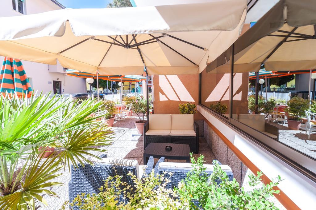 Hotel Paola Garden - Nuova Gestione Bellariva Di Rimini Luaran gambar
