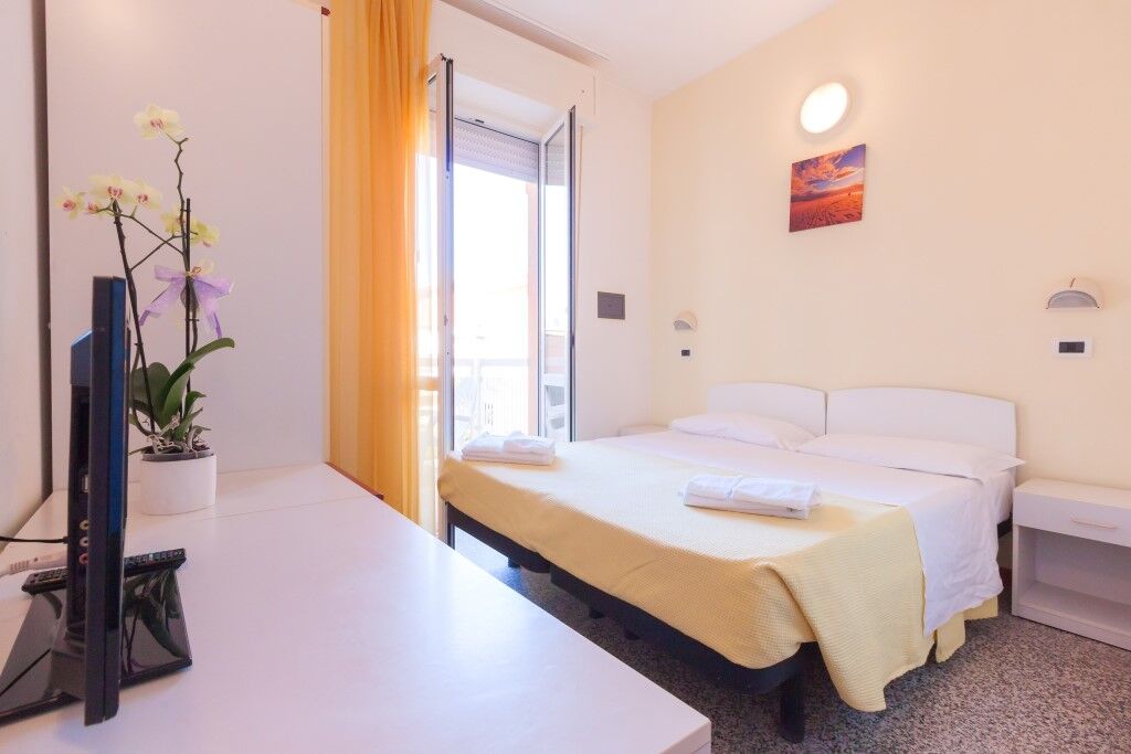 Hotel Paola Garden - Nuova Gestione Bellariva Di Rimini Luaran gambar